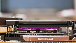 "SSD heatsink not so tight, just a bit better for. Looks much safer in real life…"