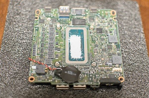 "A thin layer of thermal paste applied; not my best work, but it will do the job ¯\\\\\\_(ツ)\\_/¯"